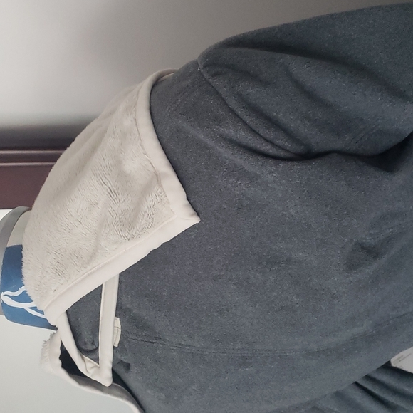 Lululemon “Presence of Mind” cardigan - Picture 6 of 16